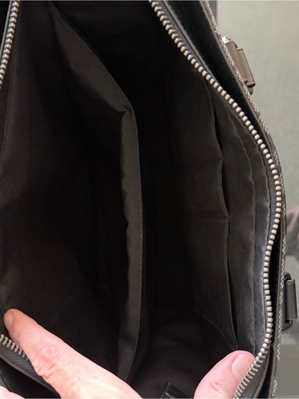 Coach Graham Structured Tote Bag in Black and Grey Signature Canvas and Leather - Picture 3 of 4